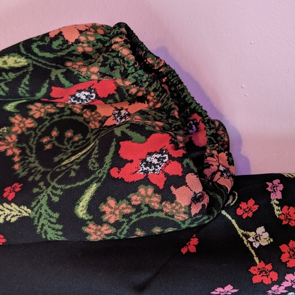 3/25$ The Moon romantic floral print dress size S - Picture 3 of 6